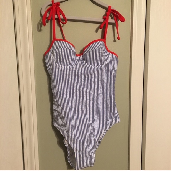 J Crew Tipped Seersucker One Piece Swimsuit - Picture 1 of 6